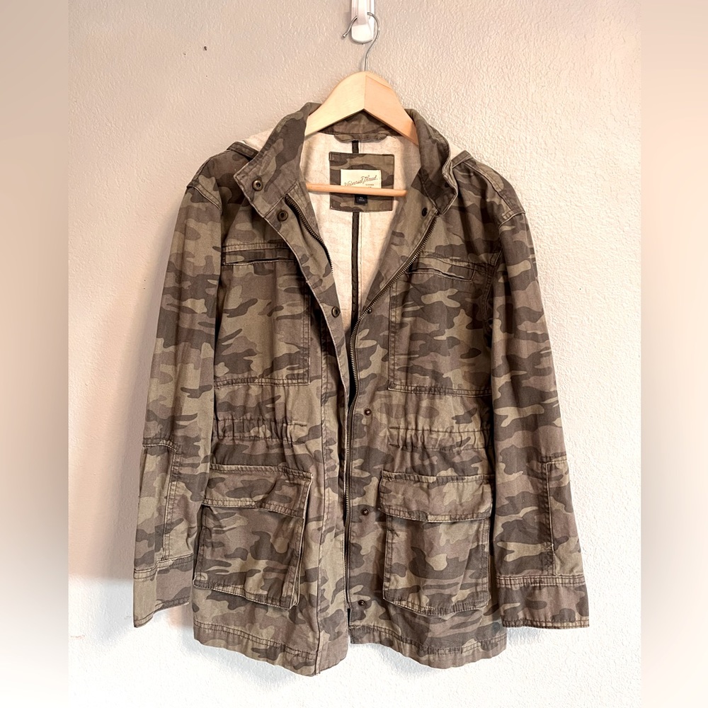 Camouflage cargo jacket